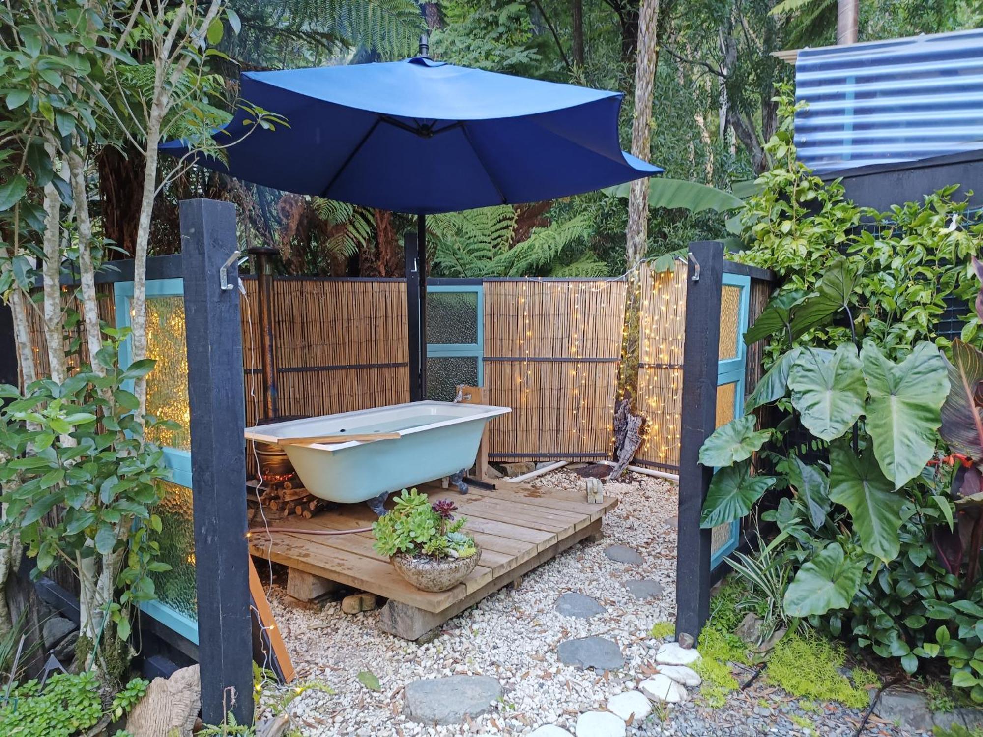 Gumboot Paradise Eco Stay Barrytown Buitenkant foto